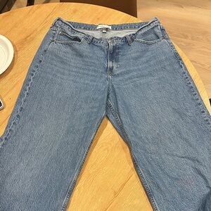 Abercrombie & Fitch Light Blue Relaxed Jeans
